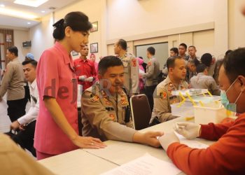 Polisi Gelar Bhakti Kesehatan Donor Darah dalam Rangka Hari Bhayangkara ke-77