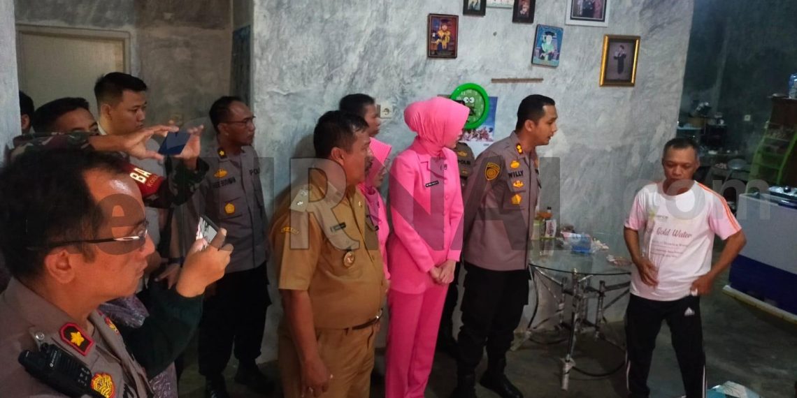 Anjangsana Kapolres Kepada Korban TPPO di Desa Paniis, Kuningan