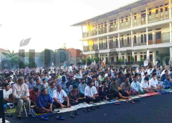 Khutbah Idul Adha DKM Al-Haq,  Khotib Ustadz Zaenal Mutakin : Amal NiatkanTulus Ikhlas Karena Allah