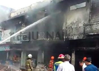 Kebakaran Pasar Induk Caringin Bandung, Satu Orang Dikabarkan Tewas