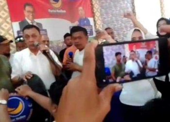 Pengurus DPD Nasdem Indramayu Bersama Para Kader Mundur Massal