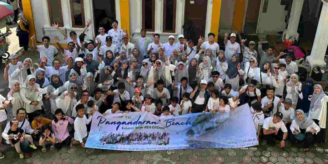 Dua Hari Nikmati Pantai Pangandaran Sambil Pererat Silaturahmi Keluarga Besar Oen Efendi