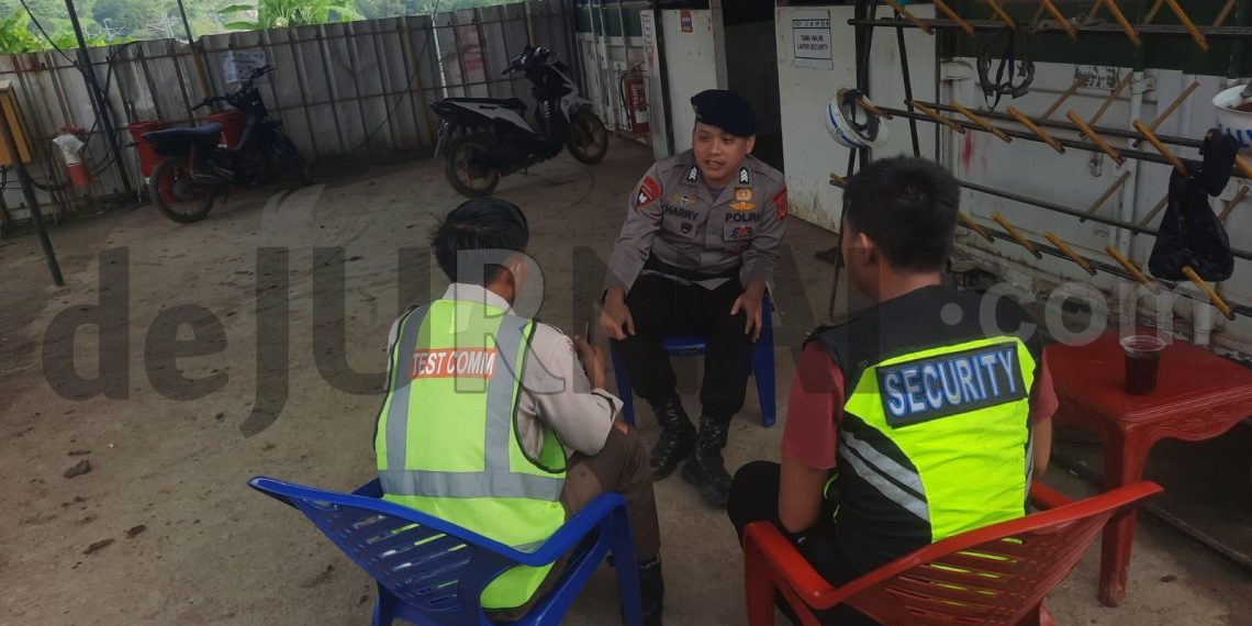 Sat Brimob Polda Jabar Kunjungi Security dan Berikan Himbauan