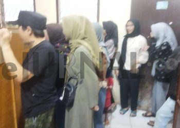 Kecewa Anak Mereka Tak Diterima, Puluhan Emak-Emak Bakal Geruduk SMAN 1 Margaasih Pertanyakan Sistem Zonasi