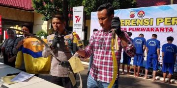 Polres Purwakarta Tangkap Enam Anggota Geng Motor Namakan Diri Wisata Malam Serta Serang Warga