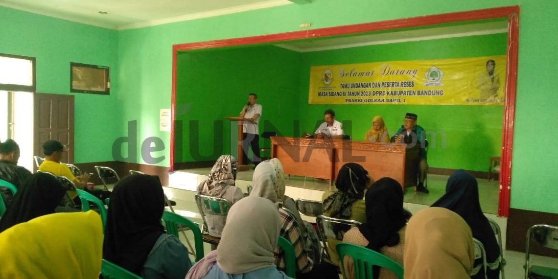 Reses di Desa Margamulya, Legislator Golkar Hj. Erma Terima Aspirasi Kepala Desa