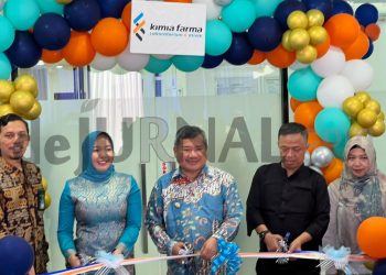 Secara Resmi Bupati Garut Membuka Laboratorium Medis Kimia Farma Garut