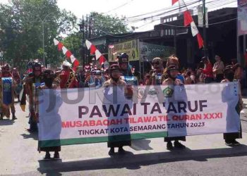 Pawai Ta’ruf MTQ XXXI Tingkat Kota Semarang Berlangsung Meriah