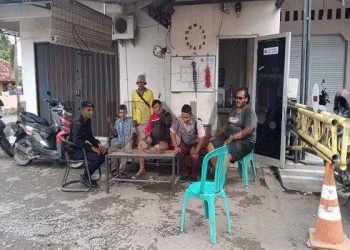 Ciptakan Situasi Aman dan Kondusif Sat Brimob Polda Jabar Laksanakan Patroli Harkamtibmas di Perumahan