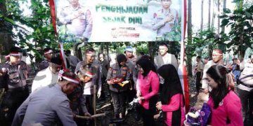 Penanaman Pohon Secara Serentak Dalam Rangka HUT Kemerdekaan RI Ke-78