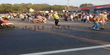 Polisi Urai Kemacetan Depan Pabrik