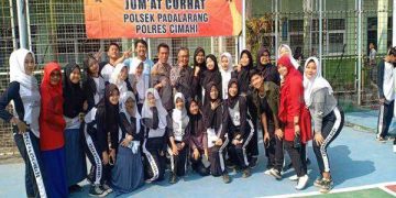 Sosialisasi Aplikasi Polri Super App Melalui Jum’at Curhat