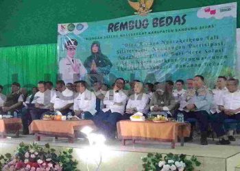 Rembug Bedas di Desa Pangauban, Bupati Bandung Harapkan Pilkades Kondusif
