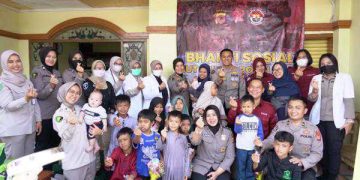 Peringati Hari Ulang Tahun Humas Ke-72, Bid Humas Polda Jabar Beri Bantuan Kepada Anak Stunting