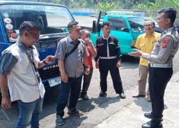 Cegah Laka Lantas, Polisi Beri Imbauan Kamseltibcarlantas ke Sopir Truk