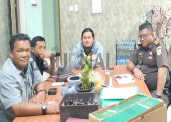KMPP Sambangi Kejari, Pertanyakan Penanganan Lapdumas Proyek Pekerjaan Jalan Pola Swakelola DPUPR Garut