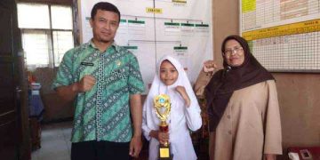 Yuliana dari SDN Pasawahan 01 Margahayu Juara Ngadongeng Sunda FTBI