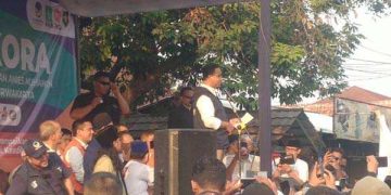 Dihadiri Ribuan Massa Anis Baswedan Resmikan Poskora di Purwakarta