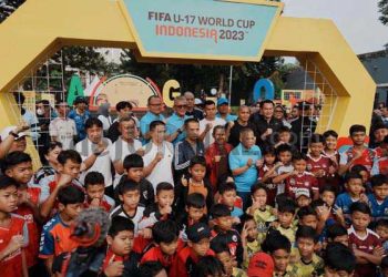 Kapolda Jabar Hadiri Undangan PSSI Dalam Kegiatan Talkshow Pada Rangkaian Trophy Experience