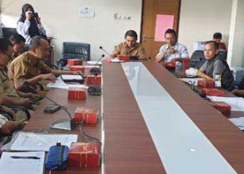 Forum Pemerhati Desa Audiensikan Proses Pembangunan Pabrik PT SSI di DPRD Garut