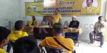Reses di Desa Nanjung Margaasih H. Yanto Sosialisasikan Cara Mencoblos dan Perkenalkan Surat Suara