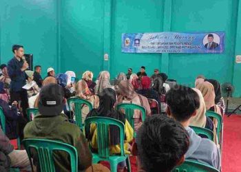 Reses di Desa Cisondari Pasirjambu Anggota DPRD Kabupaten Bandung , H. Eep Menyoal Bank Emok dan BPJS