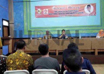 Legislator Fraksi PKS, Tedi Surahman Akhiri Reses Masa Sidang I di Desa Mekarrahayu Margaasih