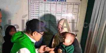 Kunjungi Purwakarta Cak Imin Temui 100 Anak yang Disunat