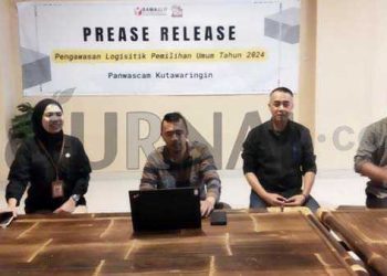 Panwascam Kutawaringiin Gelar Rakor Pengawasan Tahapan Logistik Pada Pemilu 2024