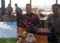 Agung Hermawan (tengah). insert : ilustrasi PLTB