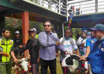 Berkunjung ke Andes Cilame, Dede Yusuf Macan Effendi Ingin di Gunung-Gunung Banyak Sarjana