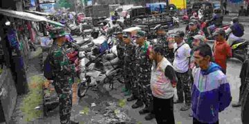 Koramil 2408 Ciparay – Baleendah Gelar Bersih Sampah di Lingkungan Pasar Ciparay