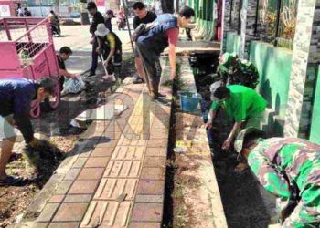 Pemdes Pakutandang Bersama Tiga Pilar Gelar Jum’at Bersih