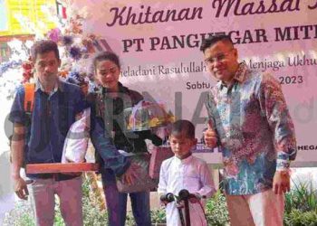Khitanan Massal Sampai 10 Kali,  Dirut PT. Panghegar Mitra Utama Sampaikan Terima Kasih Kepada Ibunda Tercinta