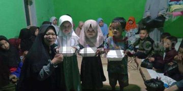 Iim Maryati : Sosok Perempuan Berdaya Asal Pasirwangi, Urus Puluhan Anak Yatim dan Duafa Secara Mandiri