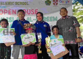 Gita Andini Azahra Resmi Tutup Open House Al-Kareem Islamic School Ciparay