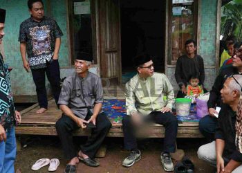 Dekat dengan Masyarakat Bupati Bandung Tawarkan Bantuan Dana Bergulir dan Rutilahu
