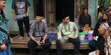 Dekat dengan Masyarakat Bupati Bandung Tawarkan Bantuan Dana Bergulir dan Rutilahu