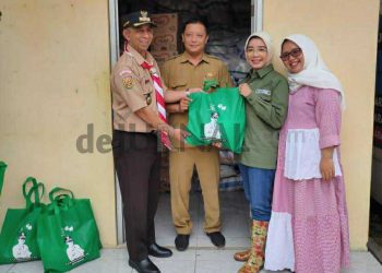 Pemkab Bandung Salurkan Bantuan Bahan Pangan kepada Masyarakat Terdampak Banjir