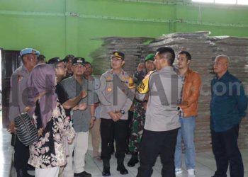Kapolda Jabar Kunjungi Gudang PPK Garut Kota, Pastikan Distribusi Logistik Pemilu 2024 Berjalan Lancar