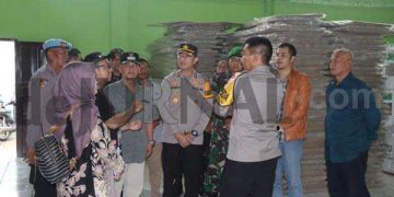 Kapolda Jabar Kunjungi Gudang PPK Garut Kota, Pastikan Distribusi Logistik Pemilu 2024 Berjalan Lancar