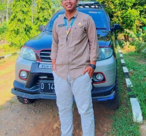 Elsa Wiganda, M.Si Ketua Karang Taruna Kecamatan Pameungpeuk Garut