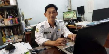 Sekdes Desa Cangkuang Kulon Kecamatan Dayeuhkolot, Gun Gun H. Permana.