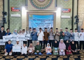 Berkah Ramadhan, Bupati Karawang Bagikan Santunan Anak Yatim di Hari Pertama Puasa