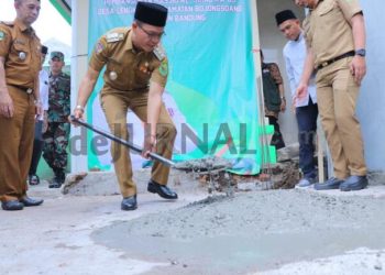 Bupati Bandung Dadang Supriatna suport pembangunan masjid di Kabupaten Bandung.