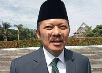 Direktur Perumda Air Minum Tirta Raharja, Drs. A Teddy Setiabudi, M.T