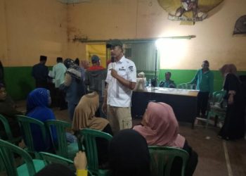 Pemdes Cikawao Melalui Puskesos Sukses Salurkan Bantuan Pangan Beras Kepada 1.400 KPM