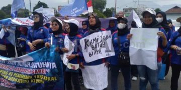 Ribuan Buruh Garut Peringati May Day,  Tuntut Kenaikan Upah Minimum