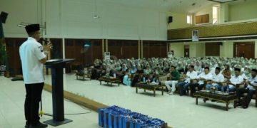 Hadiri Pengajian Rutin TP PKK, Bupati Bandung: Guru yang Pertama Mendidik Anak-anak itu Ibu