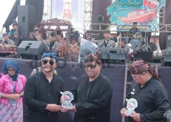 Bupati Festival dan Gelar Budaya Hari Nelayan Ungkapn Syukur Atas Melimpahnya Hasil Laut